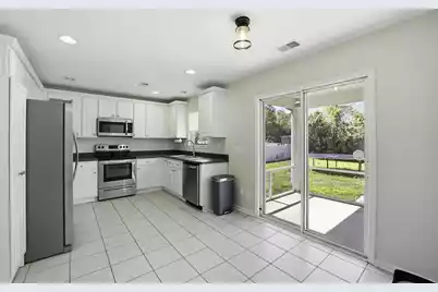 2225 Blakers Boulevard, Bluffton, SC 29909 - Photo 9