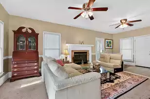 307 McDougal Cir, Summerville, SC 29483 - Photo 3