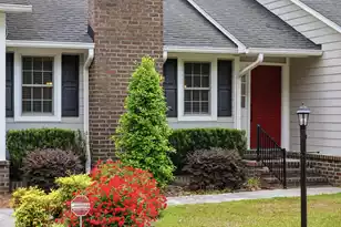 339 Dutch Ln, Summerville, SC 29486 - Photo 9