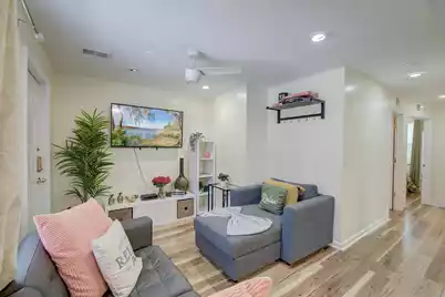 2128 Courtland Avenue, Charleston, SC 29403 - Photo 7