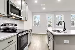 491 Martins Creek Blvd, Summerville, SC 29485 - Photo 19