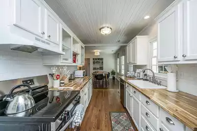 1128 Carter Avenue, Mount Pleasant, SC 29464 - Photo 1