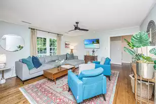 1128 Carter Ave, Mount Pleasant, SC 29464 - Photo 3