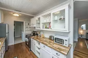 1128 Carter Ave, Mount Pleasant, SC 29464 - Photo 17