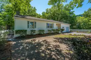1128 Carter Ave, Mount Pleasant, SC 29464 - Photo 39