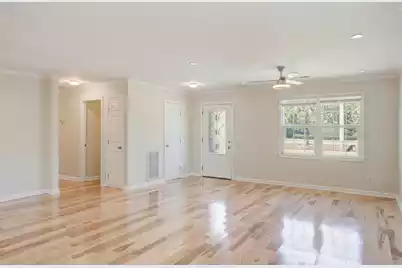 3627 Marginal Road, Mount Pleasant, SC 29466 - Photo 11