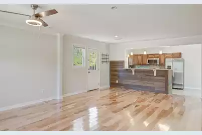 3627 Marginal Road, Mount Pleasant, SC 29466 - Photo 9