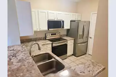 1600 Long Grove Drive #121, Mount Pleasant, SC 29464 - Photo 3