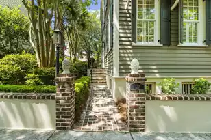127 Ionsborough St, Mount Pleasant, SC 29464 - Photo 5