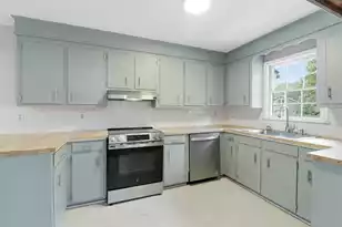 8110 Dearborne Rd, North Charleston, SC 29406 - Photo 13