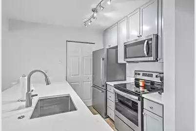 271 Alexandra Drive #6, Mount Pleasant, SC 29464 - Photo 13