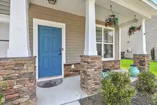 256 Oglethorpe Cir, Moncks Corner, SC 29461 - Photo 1