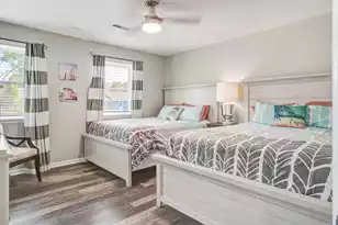 708 Davenport Dr, Mount Pleasant, SC 29464 - Photo 15