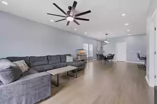 514 Spanish Wells Rd, Summerville, SC 29486 - Photo 5