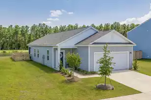 256 Phoenix Dr, Summerville, SC 29486 - Photo 5