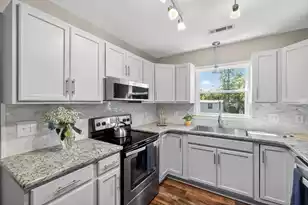 353 Courtney Round, Summerville, SC 29486 - Photo 17