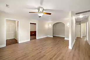 13 Joyce Ave, Mount Pleasant, SC 29464 - Photo 3