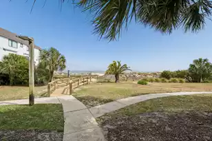 8000 Palmetto Dr, Isle Of Palms, SC 29451 - Photo 29