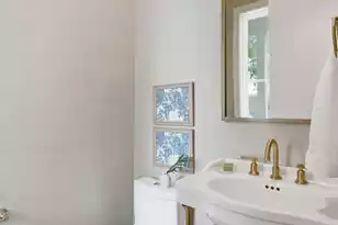 677 Ferry St, Mount Pleasant, SC 29464 - Photo 27