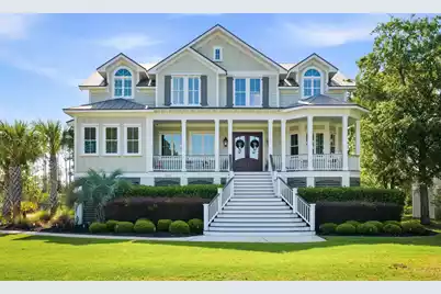 3020 Intracoastal View Drive, Mount Pleasant, SC 29466 - Photo 1