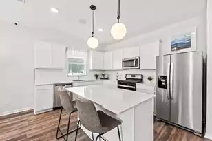 823 Meadowbrook Ln, Summerville, SC 29486 - Photo 5
