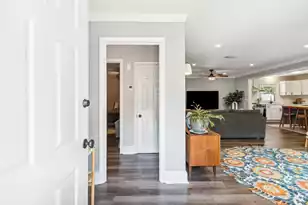 749 W Oak Forest Dr, Charleston, SC 29407 - Photo 5