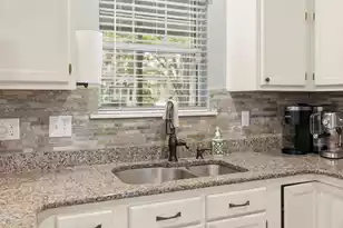 1421 Wexford Sound Dr, Charleston, SC 29412 - Photo 9