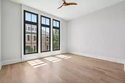4 Exchange Street, Charleston, SC 29401 - Photo 23