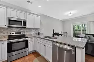 2977 Emma Ln, Mount Pleasant, SC 29466 - Photo 3