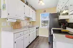 8551 Lake Marion Dr, North Charleston, SC 29406 - Photo 9