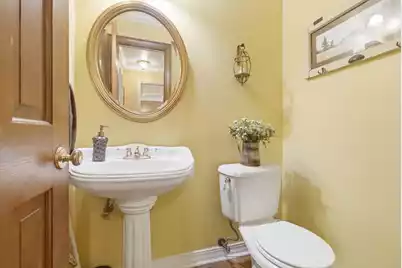 1011 Harbortowne Road, Charleston, SC 29412 - Photo 9