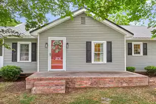 171 John St, Harleyville, SC 29448 - Photo 3