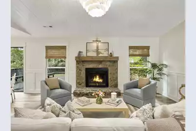 1129 Yorktown Court, Mount Pleasant, SC 29464 - Photo 17