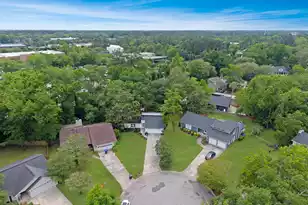 1129 Yorktown Ct, Mount Pleasant, SC 29464 - Photo 5
