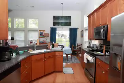 1365 Ashley Garden Boulevard, Charleston, SC 29414 - Photo 5