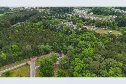 388 Cheyenne Road, Summerville, SC 29483 - Photo 5