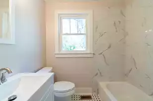 708 Laurel Street S, Summerville, SC 29483 - Photo 13