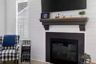 679 Blueway Ave, Summerville, SC 29486 - Photo 23