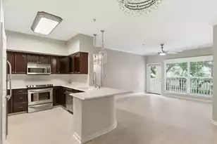 700 Daniel Ellis Dr #Apt 8106, Charleston, SC 29412 - Photo 5