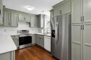 4030 Bonaparte Dr, North Charleston, SC 29418 - Photo 9