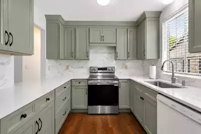 4030 Bonaparte Drive, North Charleston, SC 29418 - Photo 3