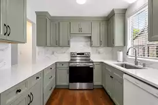 4030 Bonaparte Dr, North Charleston, SC 29418 - Photo 3