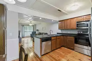 1291 Mathis Ferry Rd, Mount Pleasant, SC 29464 - Photo 7