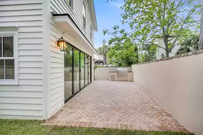 258 Coming Street, Charleston, SC 29403 - Photo 11
