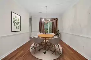 2149 Country Manor Dr, Mount Pleasant, SC 29466 - Photo 11