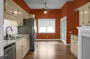 601 Salterton St, Summerville, SC 29485 - Photo 11