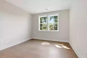 295 Coleman Blvd W, Mount Pleasant, SC 29464 - Photo 39