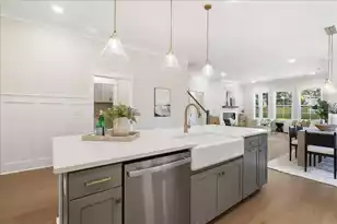 295 Coleman Blvd W, Mount Pleasant, SC 29464 - Photo 11