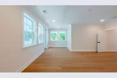 295 Coleman Boulevard W, Mount Pleasant, SC 29464 - Photo 31