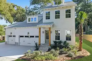 295 Coleman Blvd W, Mount Pleasant, SC 29464 - Photo 3